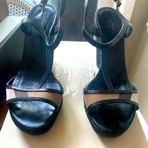 Burberry Bridle House Check Leeham Espadrille size 39 (9)